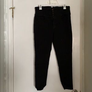 Great condition, great style skinny jeans!